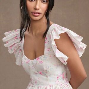 Maison Amory French Chateau Floral Flutter-Sleeve Gown With Ruffle Sleeves